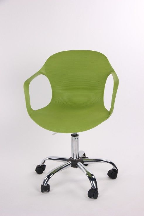 Blogi/erfurt-a-tyotuoli.jpeg | 21kb | 492x738