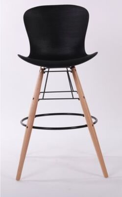Ringsted baarituoli musta