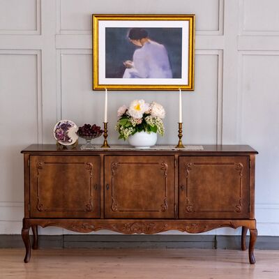 Talonpoikaisrokokoo astiakaappi 232