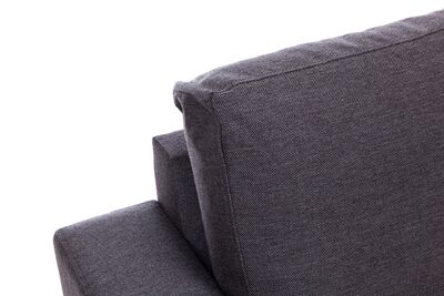 Marja kulmadivaani vuoteella