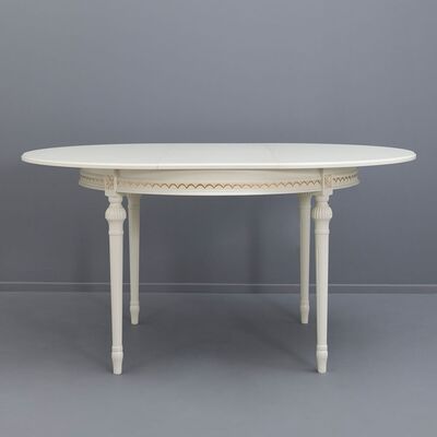 Kustavilainen ruokapöytä. 110x110+40