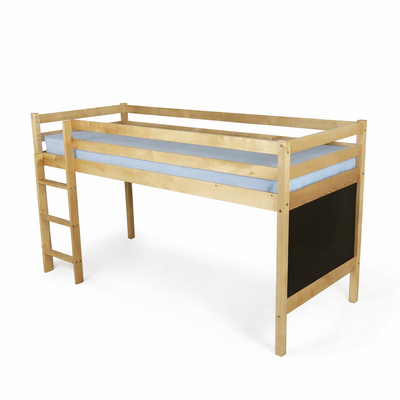 Koivuinen puoliparvisänky liitutaululla