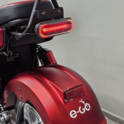 Ego Evo2 sähköskootteri punainen 1000w, 26Ah
