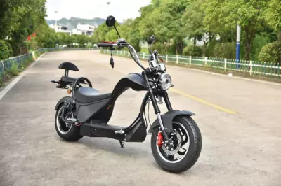 Ego Cobra sähköskootteri 2000W 20Ah