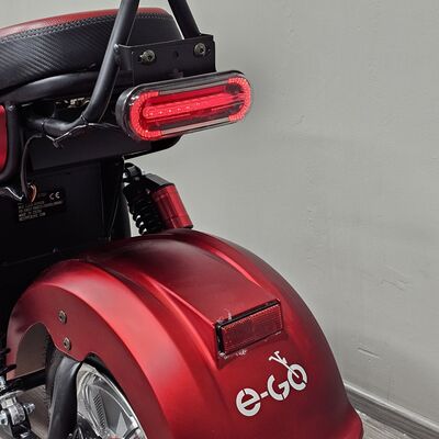 Ego Evo2 sähköskootteri punainen 1000w, 26Ah