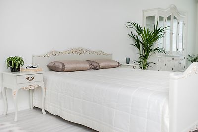Talonpoikaisrokokoo sänky
