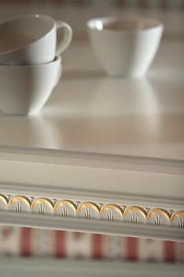 Kustavilainen ruokaryhmä. 150x100+50+50+6-tuolia