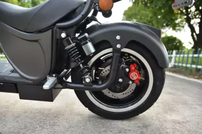 Ego Cobra sähköskootteri 2000W 20Ah