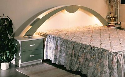 Monako pääty+yöpöydät