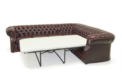 Chesterfield kulmasohva 3+K+2 rub off punainen vuodemekanismilla