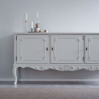 Talonpoikaisrokokoo astiakaappi 232