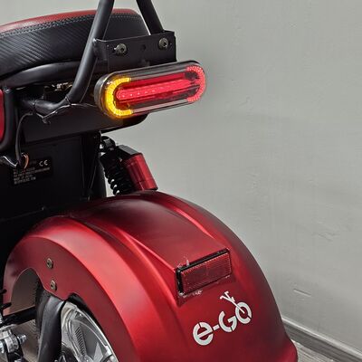 Ego Evo2 sähköskootteri punainen 1000w, 26Ah